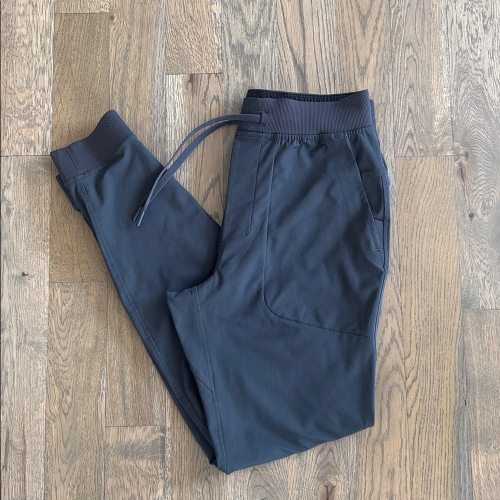 Lululemon ABC Joggers Skinny Fit Pants - Men's Size M - Gray Obsidian